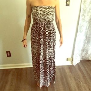 Strapless floor length dress, size XS, black/white